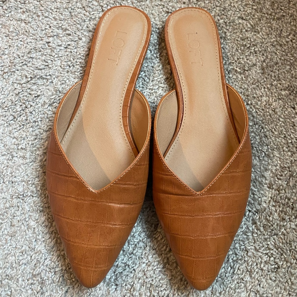 LOFT Dress shoes